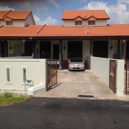 Vila Teratakmuslim H'H Malacca Exteriér fotografie